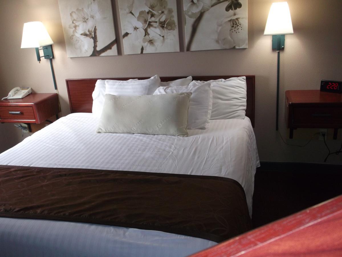 De Smet Super Deluxe Inn & Suites Esterno foto