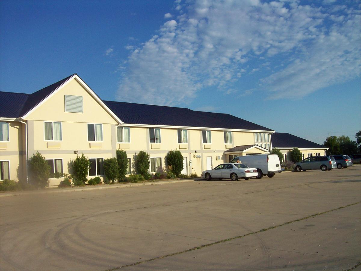 De Smet Super Deluxe Inn & Suites Esterno foto